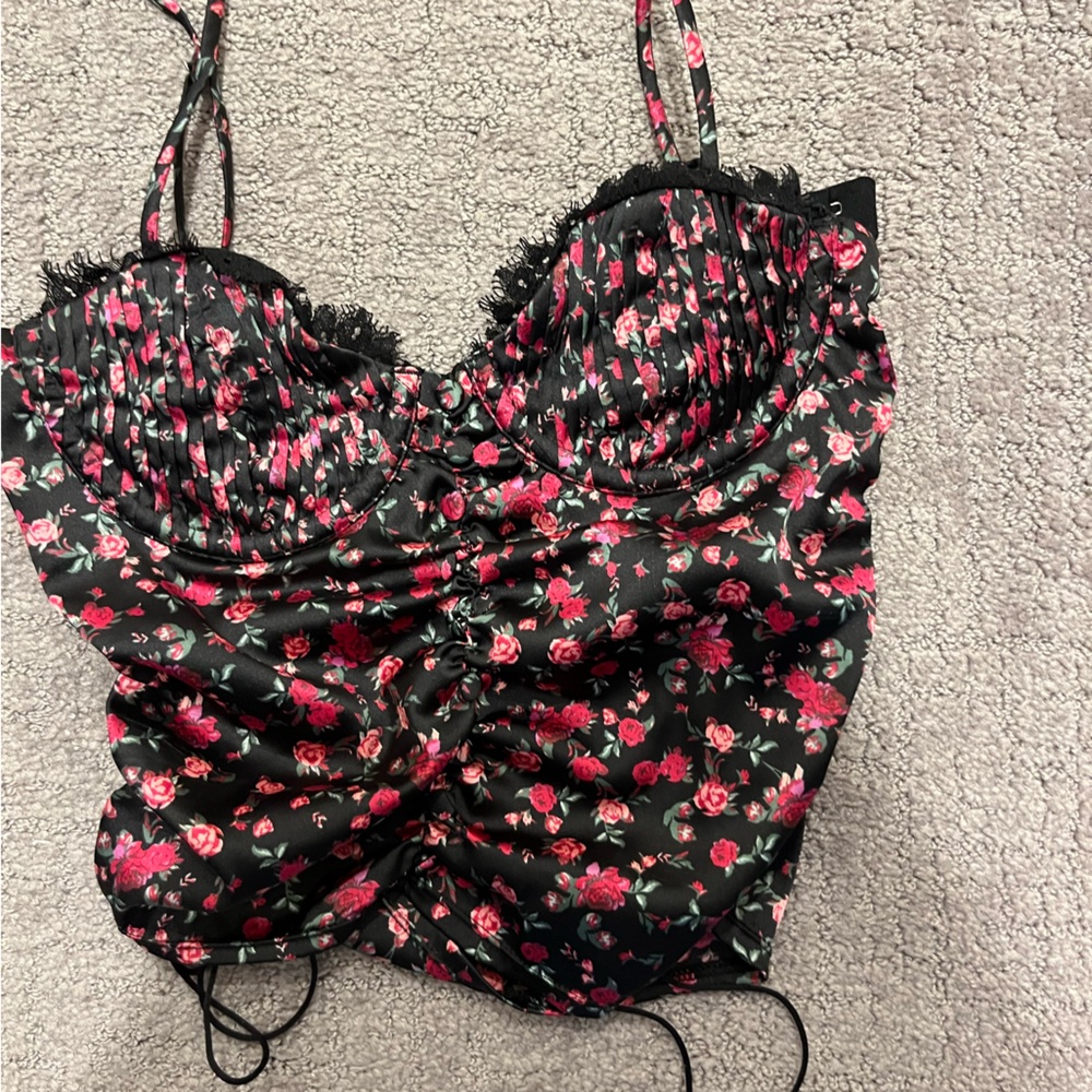 For love & lemons floral top